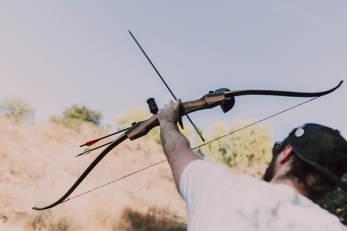 How-Long-Does-A-Recurve-Bow-Last-1