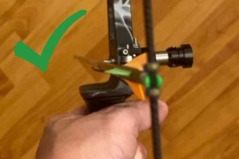 Which Way Does the Odd Coloured Arrow Fletch Face? BowAddicted